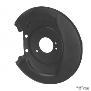 Dust cover behind brake disc